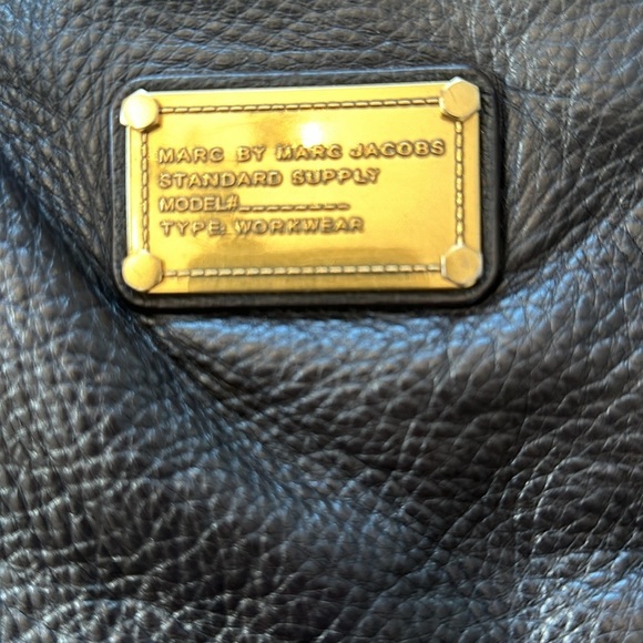 Marc by Marc Jacobs Large Brown Leather Tote - Picture 3 of 7